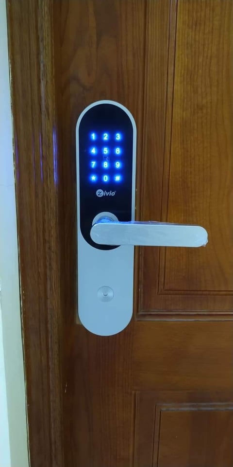 sửa khóa cửa điện tử